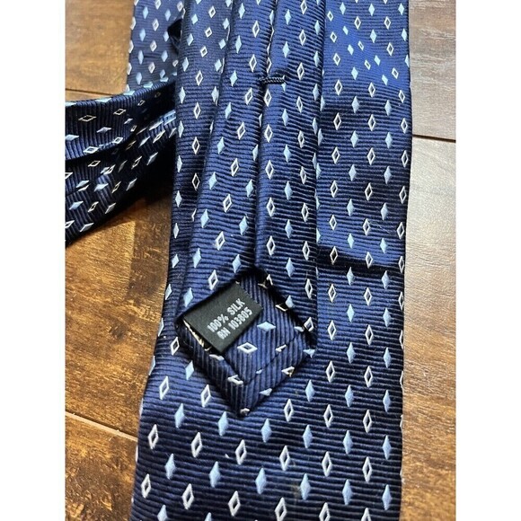 Bel Vetro Limited Edition Four Fold Handmade Silk Necktie Desinger - Picture 4 of 4